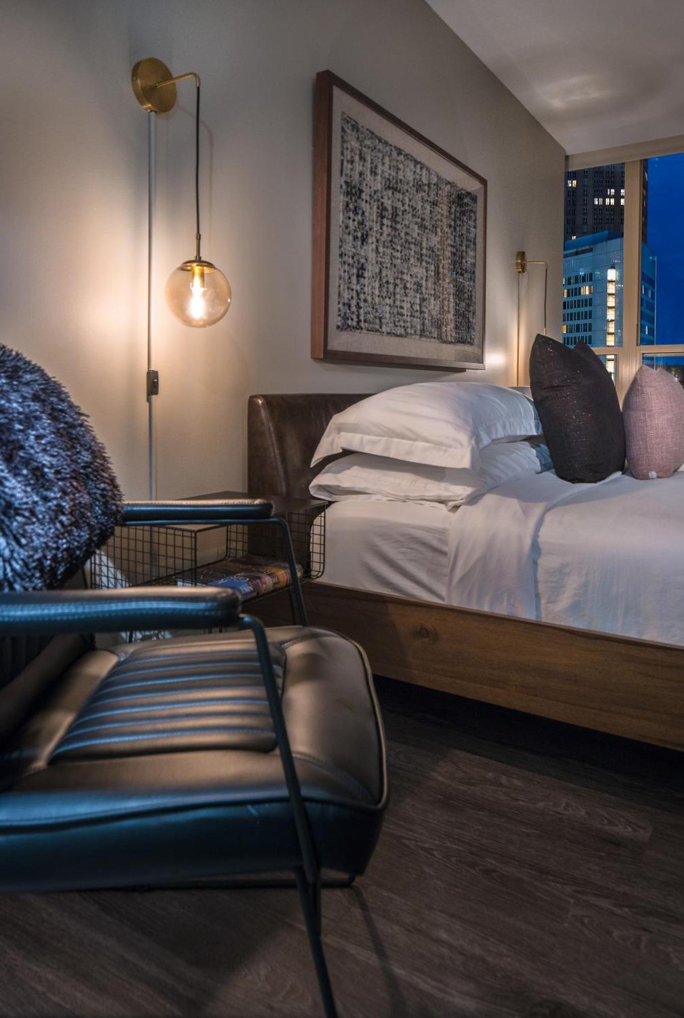 The Bernardin Gold Coast Luxury Apartments Near Magnificent Mile Чикаго Екстериор снимка