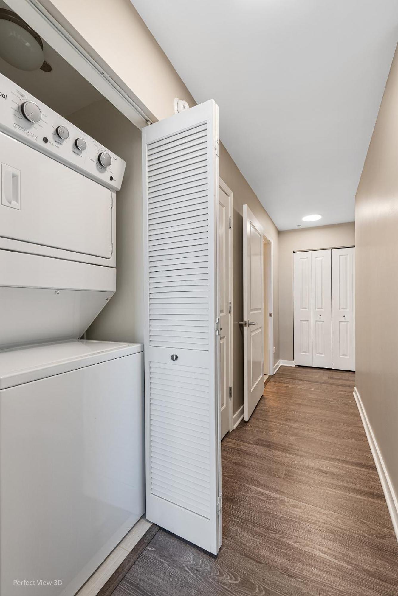 The Bernardin Gold Coast Luxury Apartments Near Magnificent Mile Чикаго Екстериор снимка